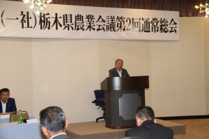 挨拶する國井会長 IMG_3364